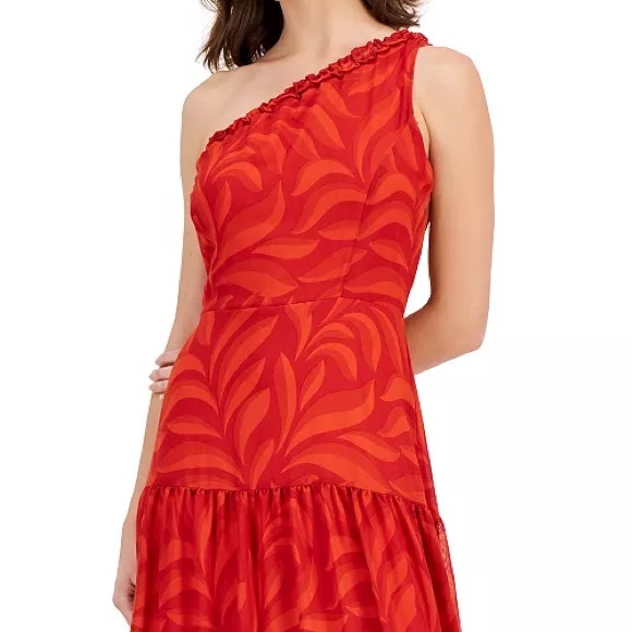 Taylor Dresses & Skirts - Taylor Vibrant Red One-Shoulder Dress